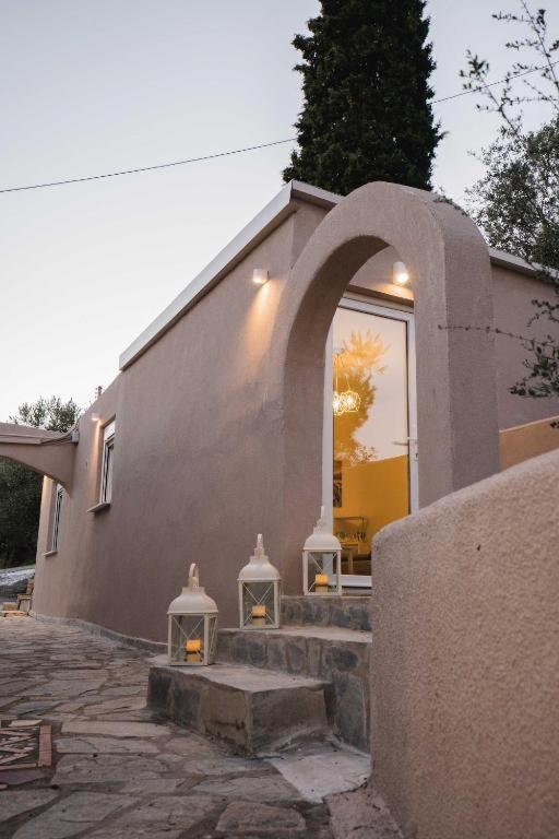 Our Luxury - * Palaiontsiflikion