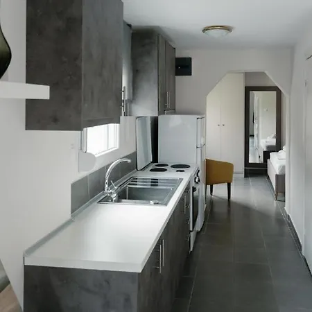 Our Luxury Houses - Suites PalaiónTsiflíkion Exteriér fotografie